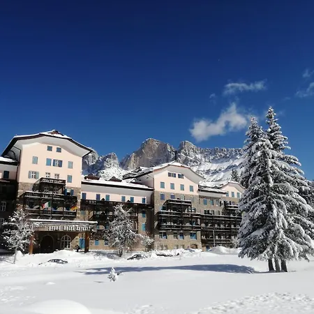 Apartament Grand Carezza Nova Levante